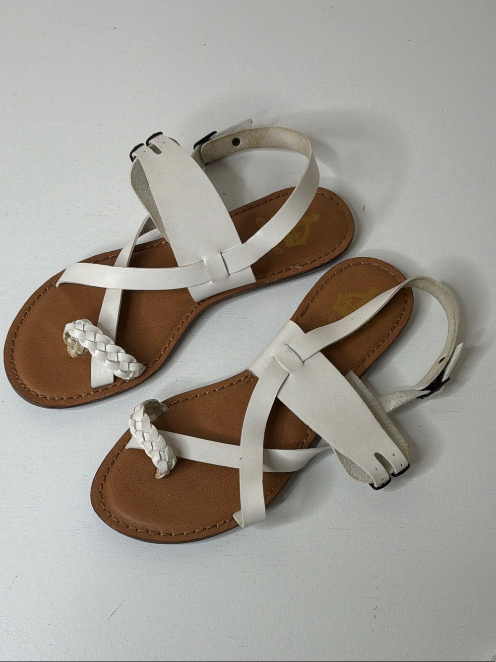 Crown Vintage White Braided Toe-Strap Leather Sandals 8.5